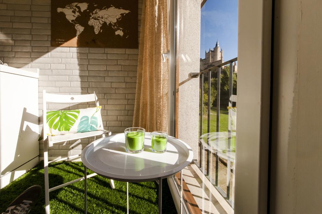 El Mirador Del Alcazar Aparthotel Segovia Exterior photo
